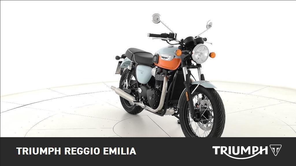 TRIUMPH Bonneville 900 T100 
