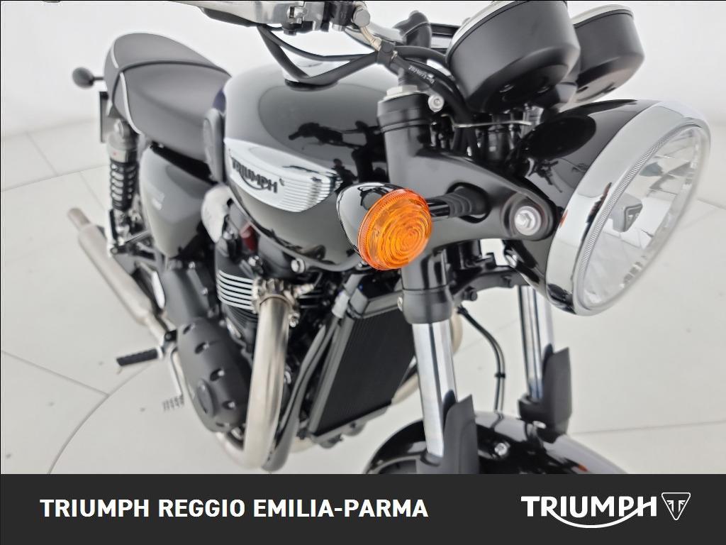 TRIUMPH Bonneville 900 T100 