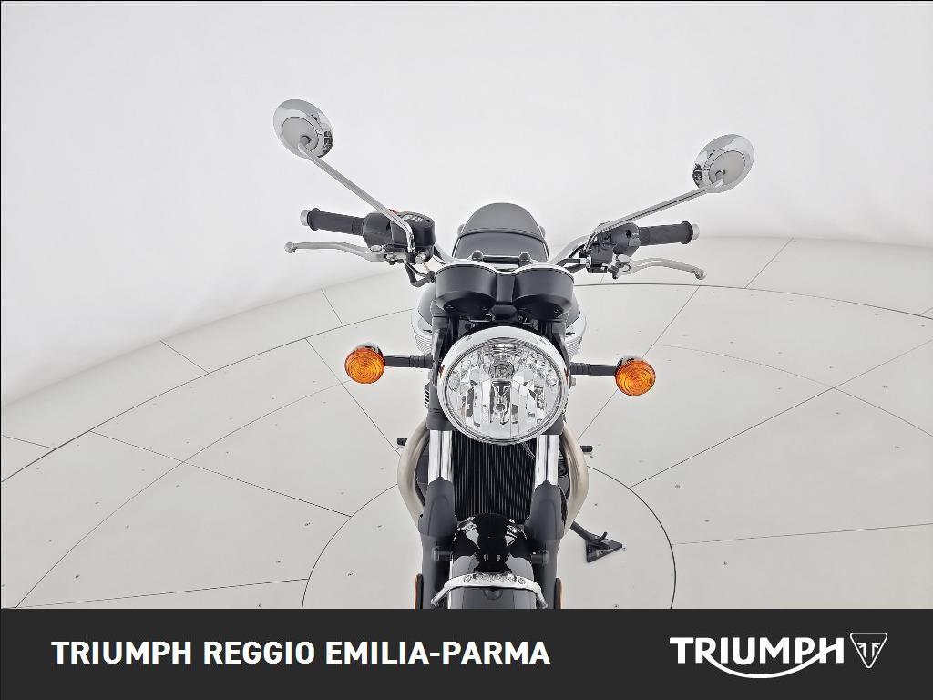 TRIUMPH Bonneville 900 T100 