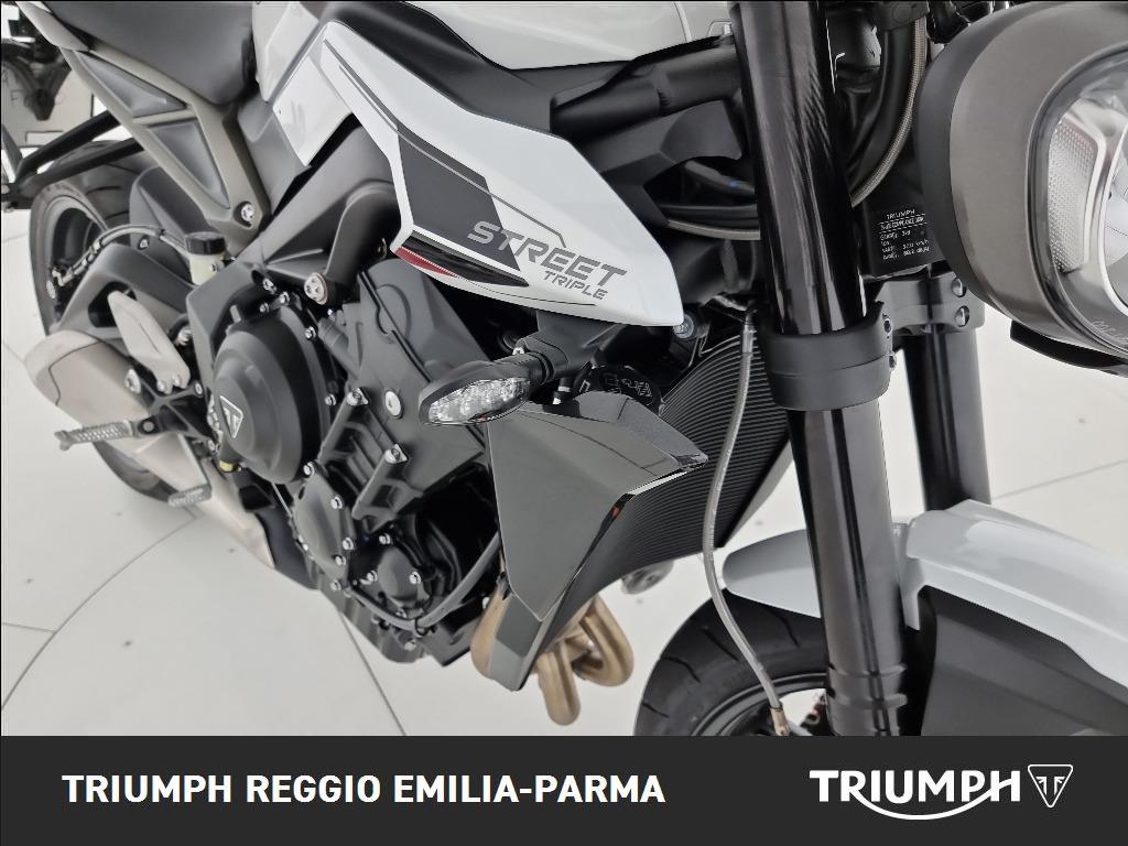 TRIUMPH Street Triple 765 R