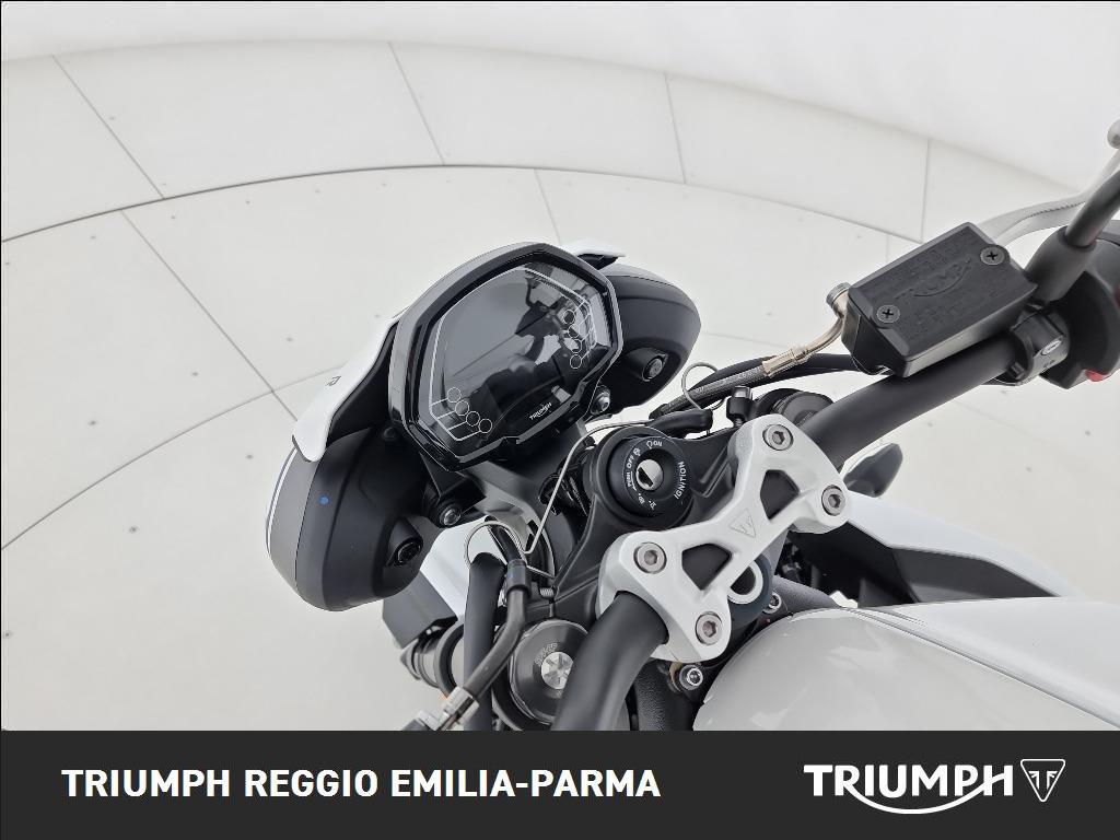 TRIUMPH Street Triple 765 R