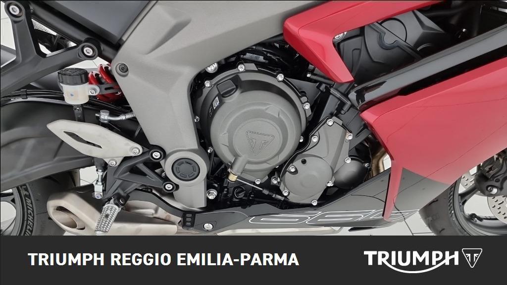 TRIUMPH Daytona 660 Abs