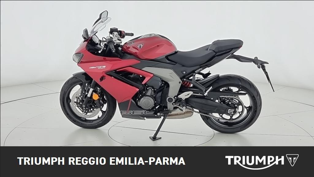 TRIUMPH Daytona 660 Abs