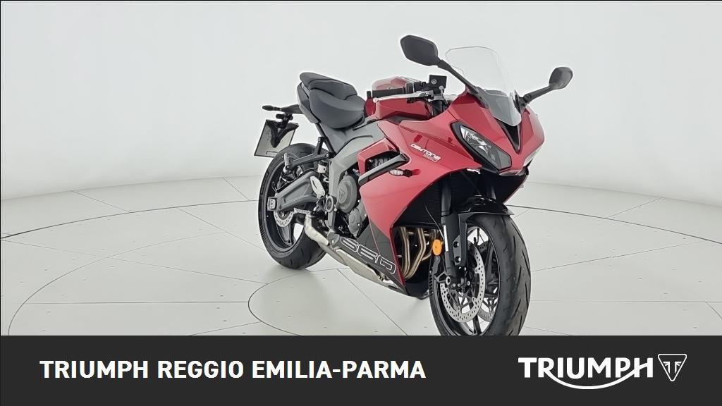 TRIUMPH Daytona 660 Abs