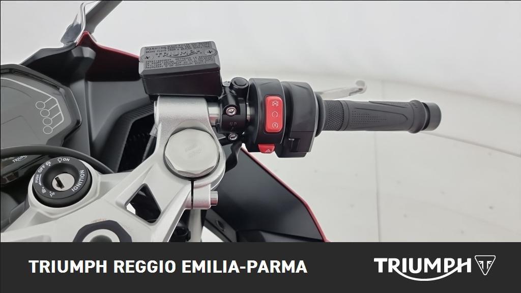 TRIUMPH Daytona 660 Abs