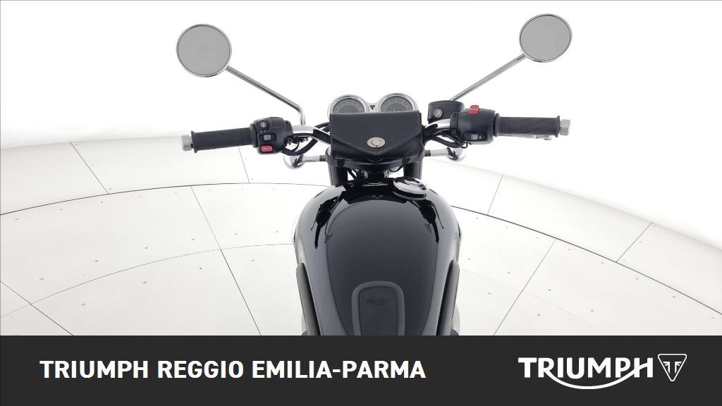 TRIUMPH Bonneville 900 T100 