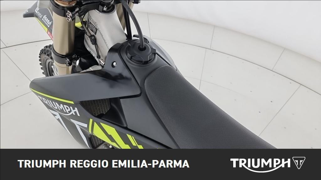 TRIUMPH TF 250 X Abs