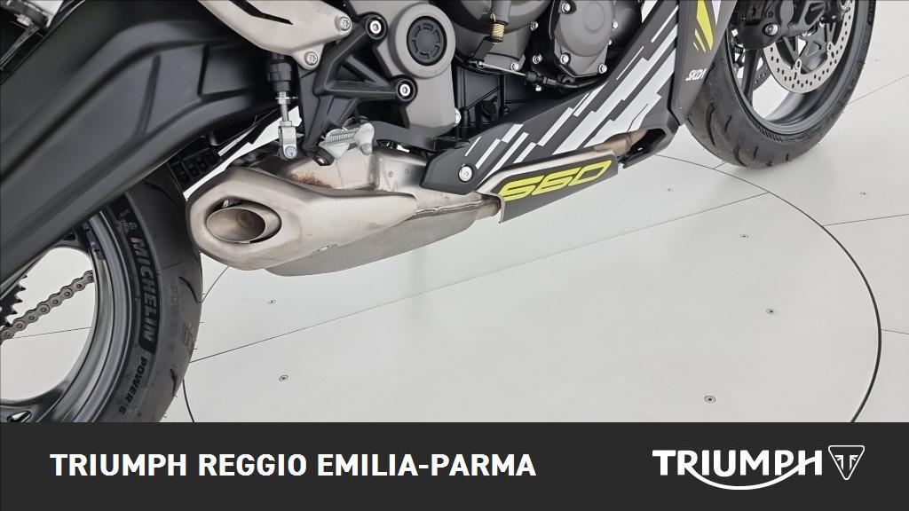 TRIUMPH Daytona 660 Abs