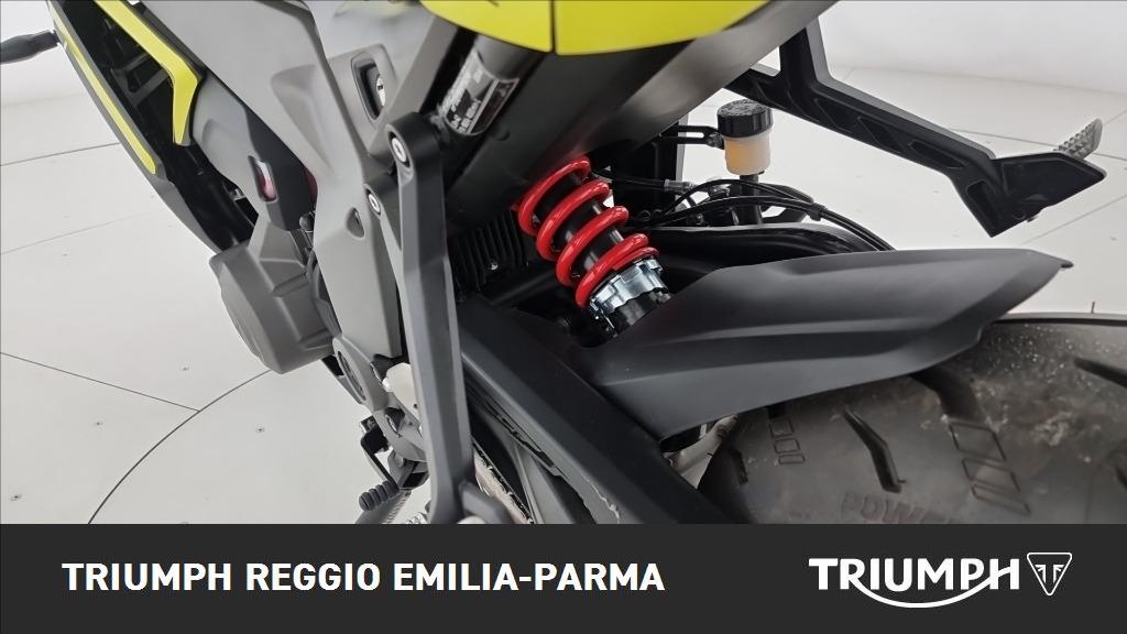 TRIUMPH Daytona 660 Abs