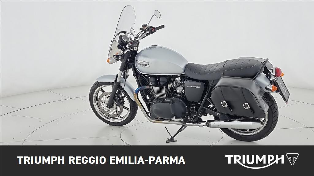 TRIUMPH Bonneville 865 SE