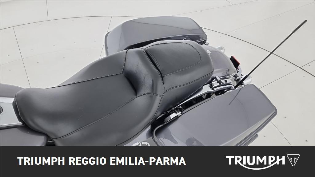 HARLEY DAVIDSON Street Glide 1690 abs