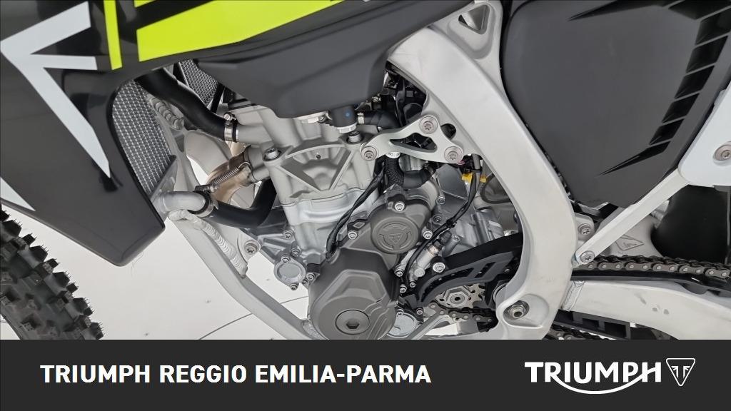 TRIUMPH TF 250 X Abs