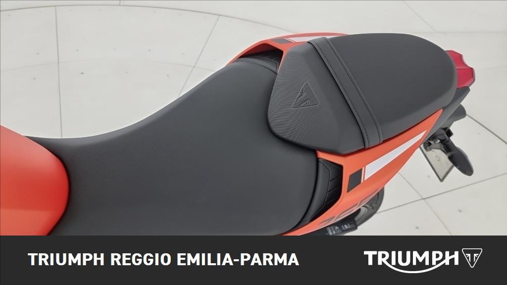 TRIUMPH Street Triple 675 R