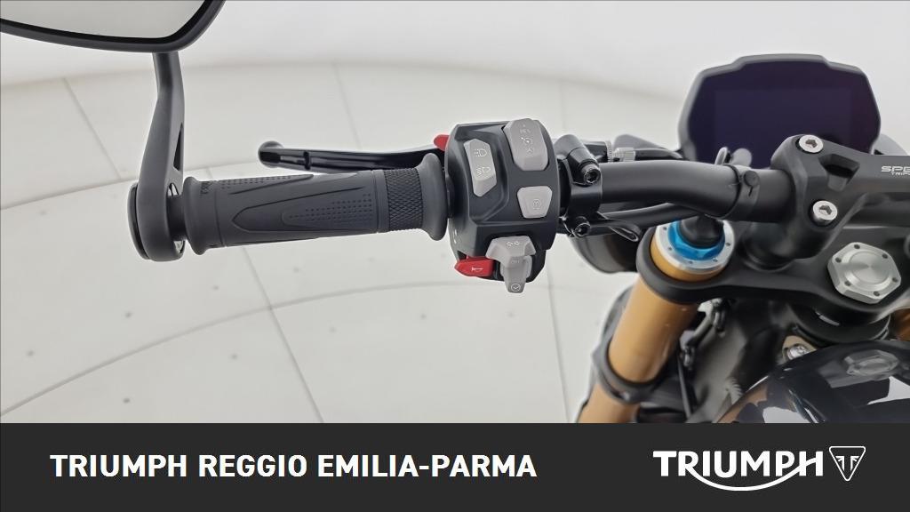 TRIUMPH Speed Triple 1200 RR Abs