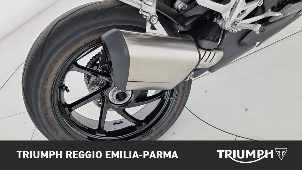 TRIUMPH Speed Triple 1200 RR Abs