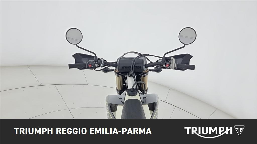 TRIUMPH TF 250 E Abs