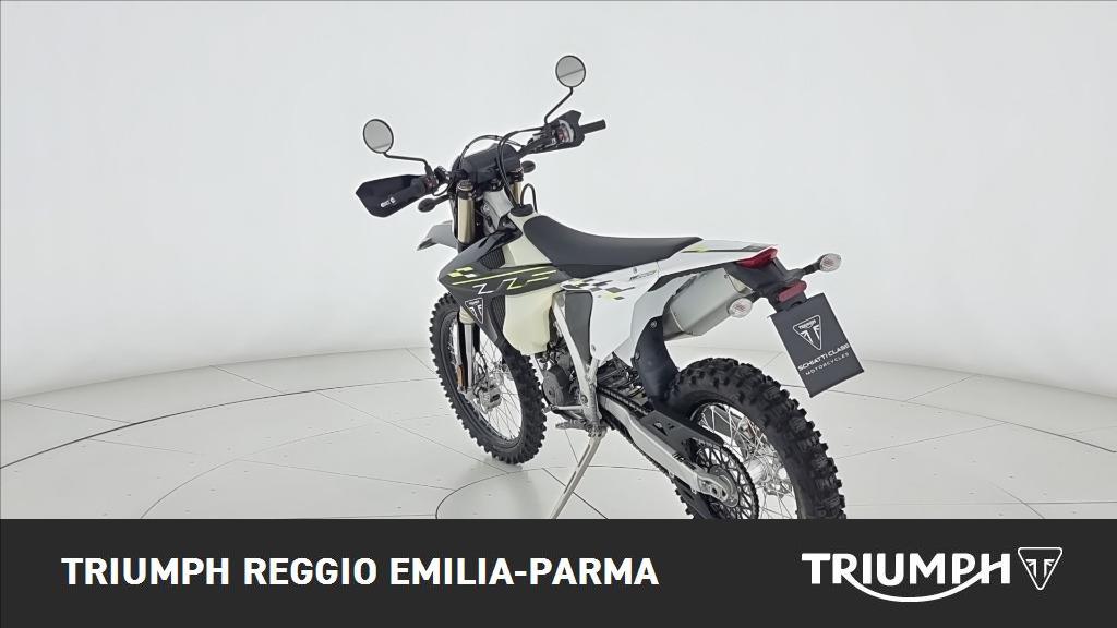 TRIUMPH TF 250 E Abs