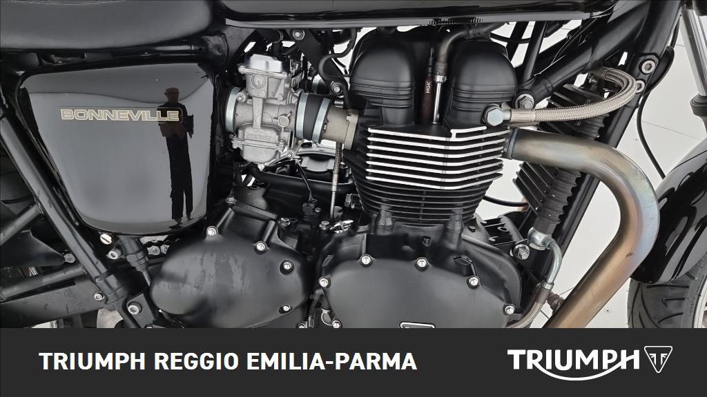 TRIUMPH Bonneville 865 SE