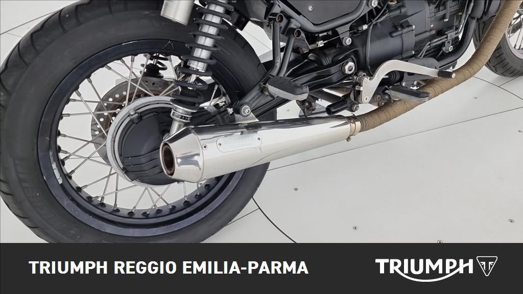 MOTO GUZZI V7 750 Stone