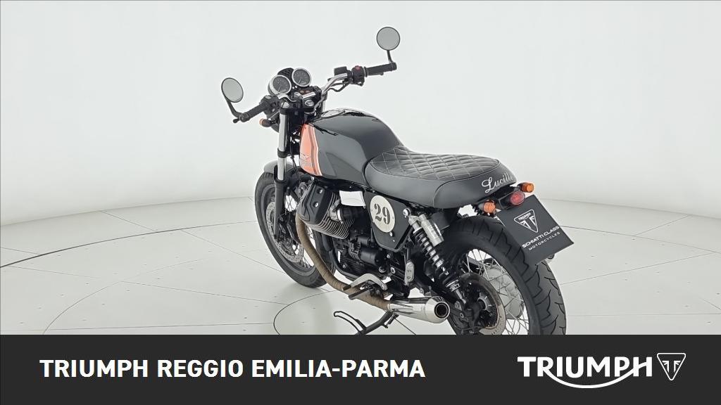 MOTO GUZZI V7 750 Stone