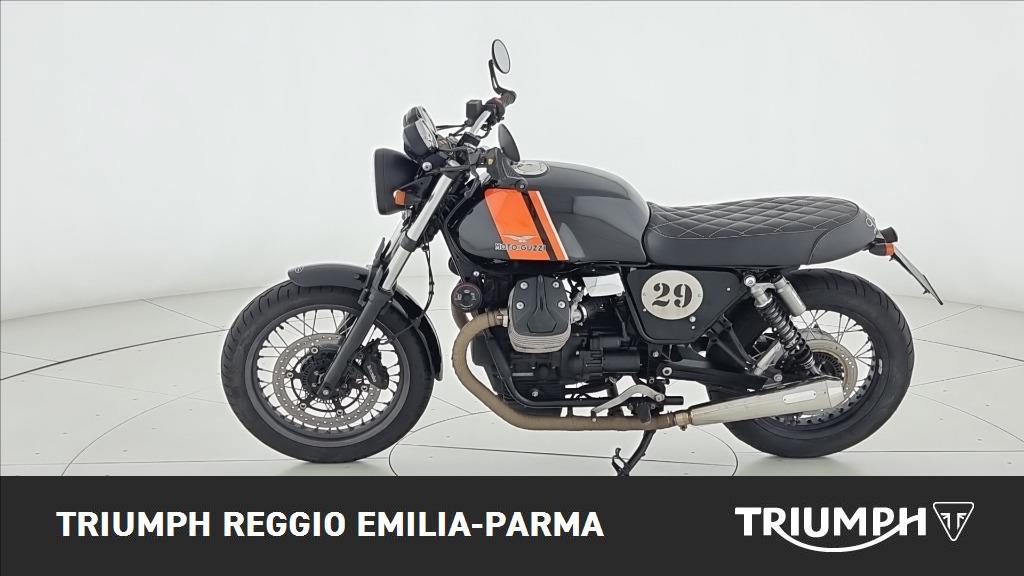 MOTO GUZZI V7 750 Stone