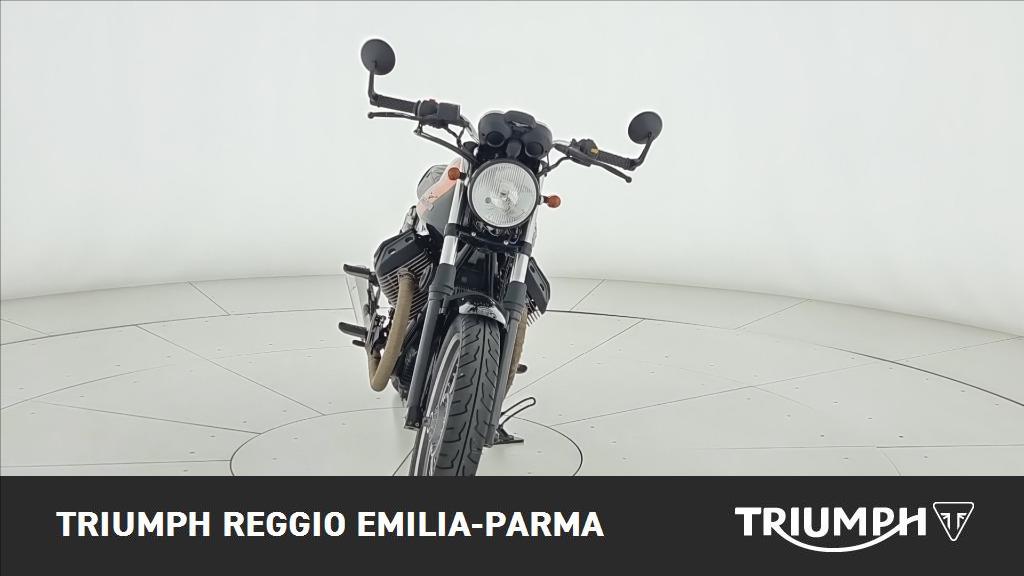 MOTO GUZZI V7 750 Stone