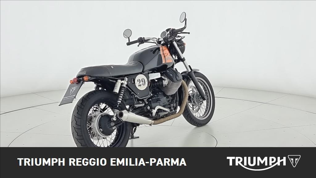 MOTO GUZZI V7 750 Stone
