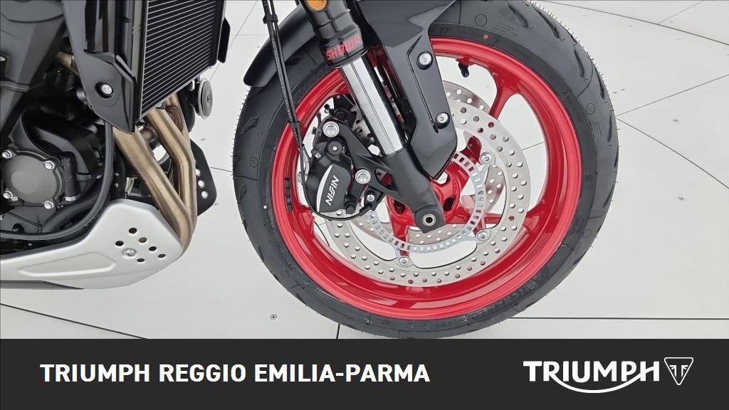 TRIUMPH Trident 660 Triple Tribute Abs