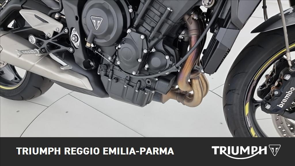 TRIUMPH Street Triple 765 R
