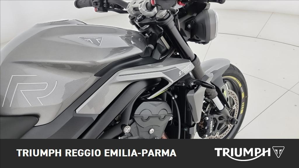TRIUMPH Street Triple 765 R