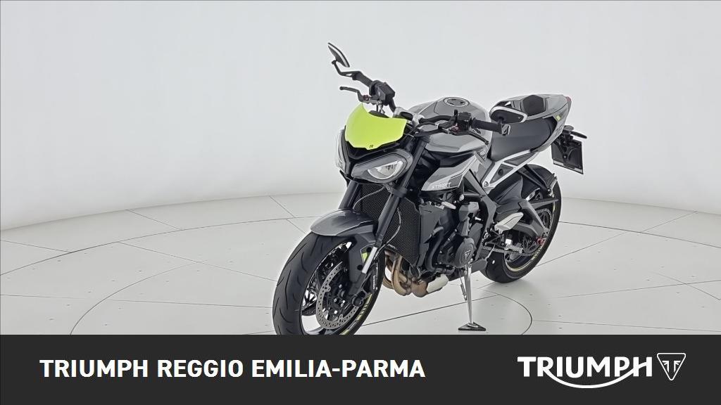 TRIUMPH Street Triple 765 R
