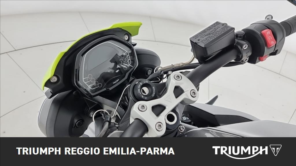 TRIUMPH Street Triple 765 R