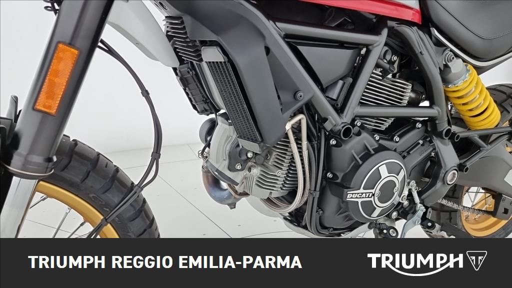 DUCATI Scrambler 800 Desert Sled Red