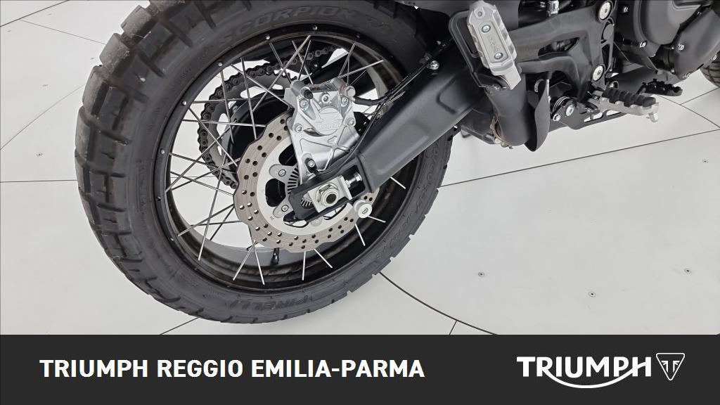 BENELLI Leoncino 800 
