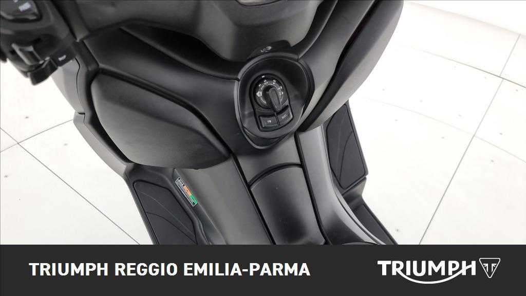 YAMAHA X-Max 300 Abs