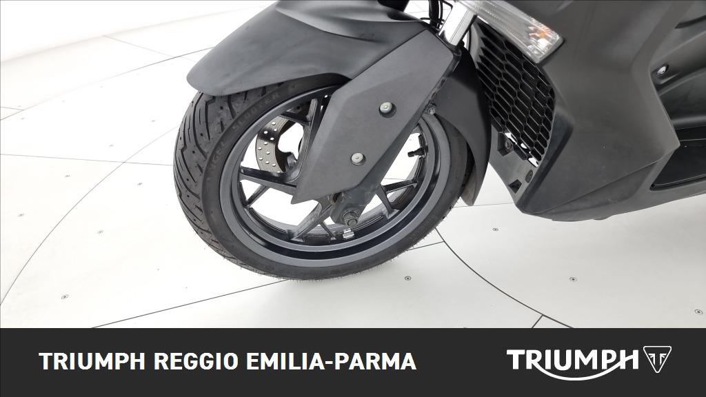 YAMAHA X-Max 300 Abs
