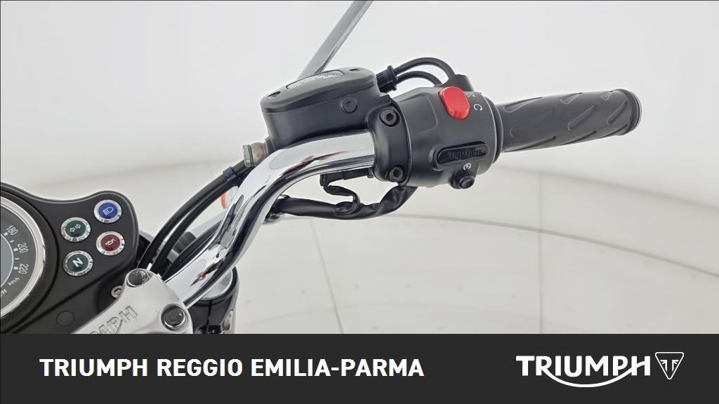 TRIUMPH Bonneville 865 