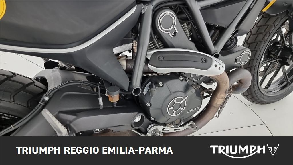 DUCATI Scrambler 800 Full Throttle