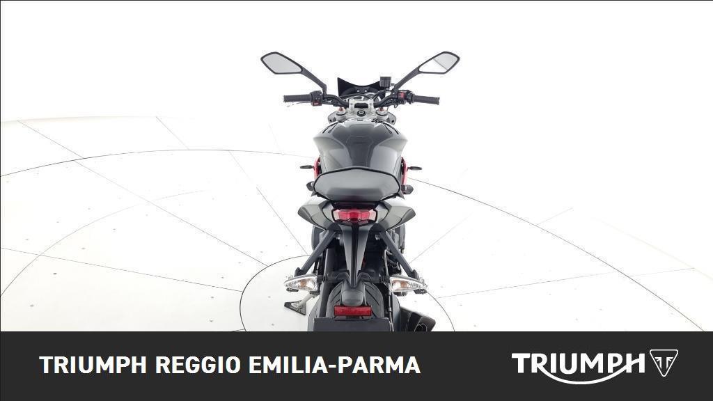 TRIUMPH Street Triple 675 R