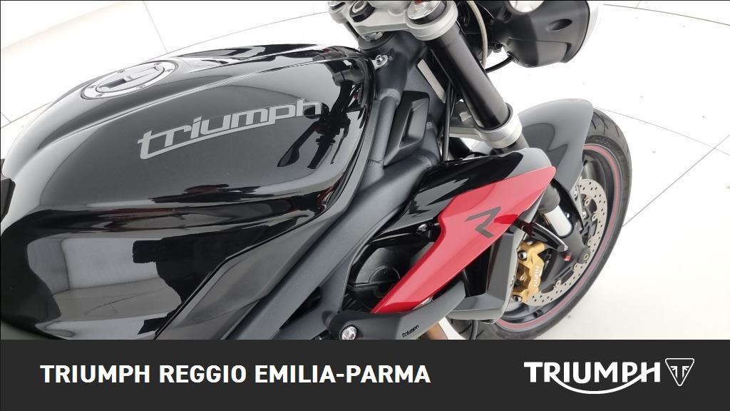 TRIUMPH Street Triple 675 R