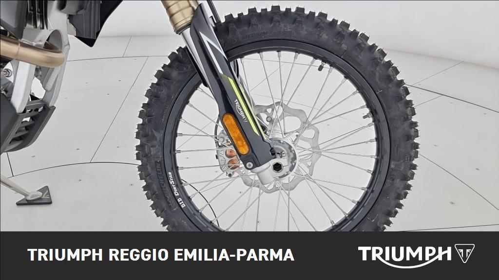 TRIUMPH TF 250 E Abs