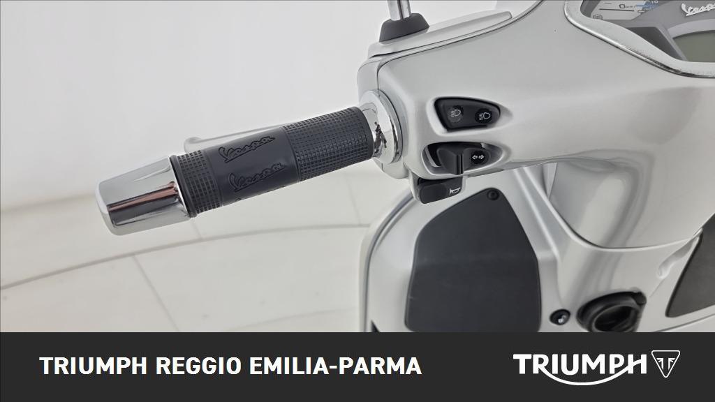 VESPA Vespa GTS 300 SE 70th abs