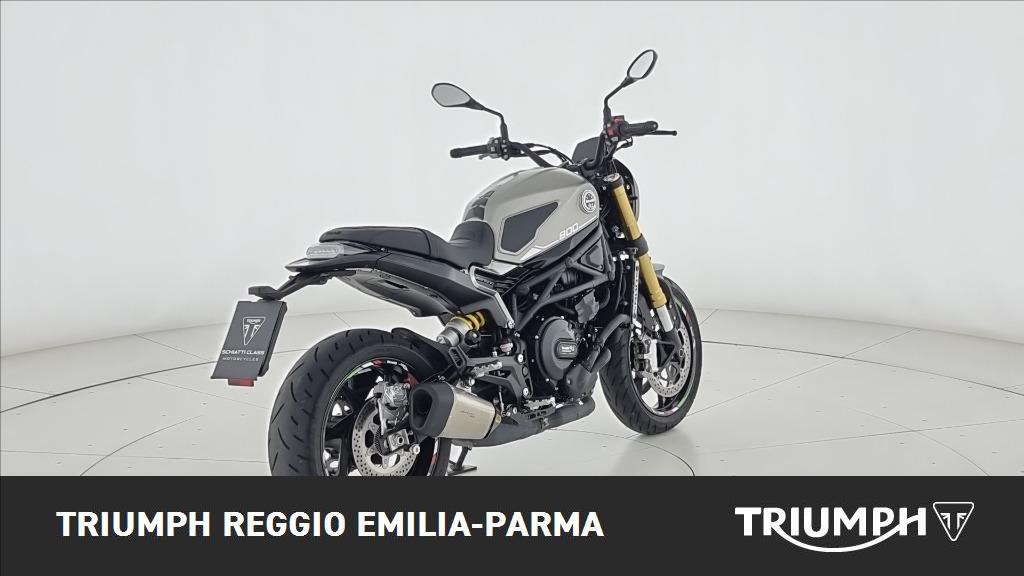 BENELLI Leoncino 800 
