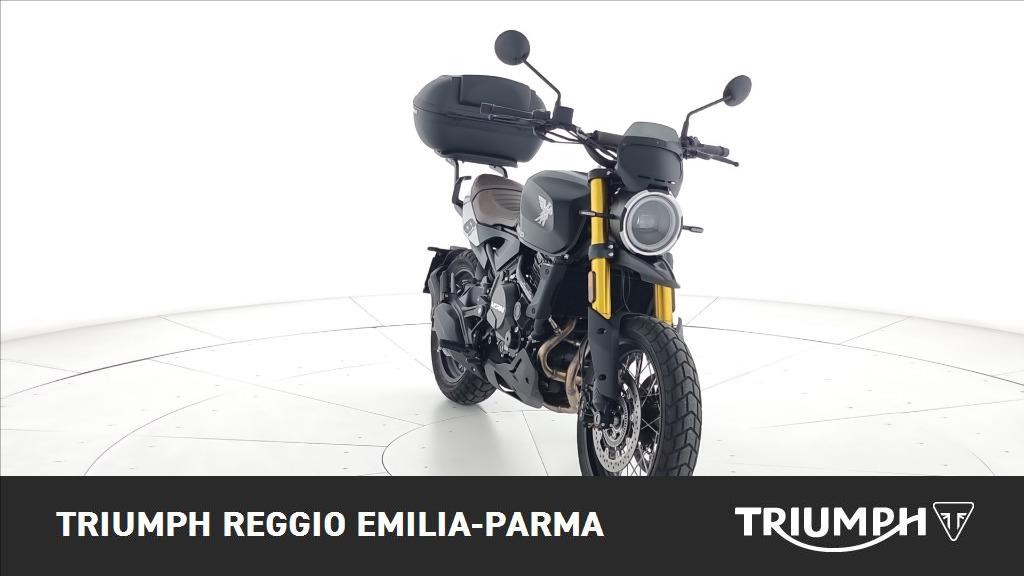 MOTO MORINI Seiemmezzo SCR 650 Abs