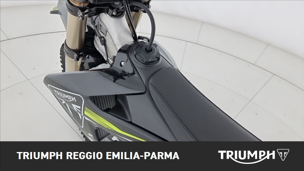 TRIUMPH TF 450 RC Abs