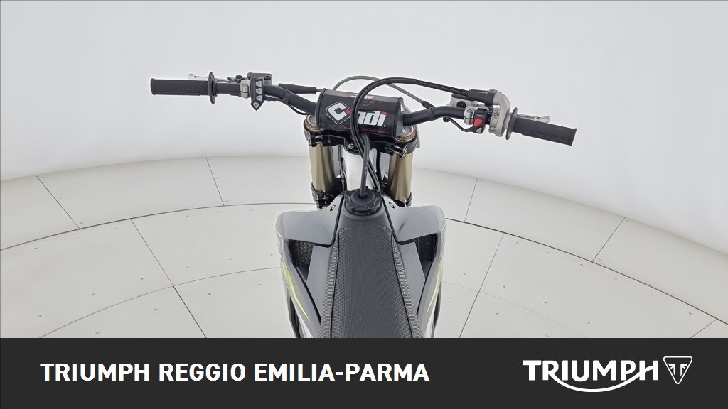 TRIUMPH TF 450 RC Abs