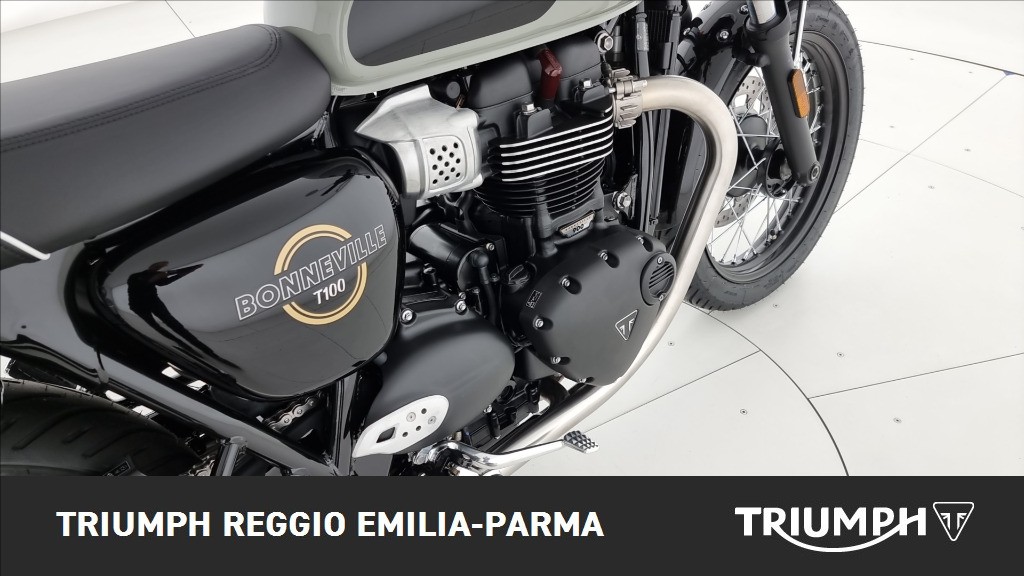 TRIUMPH Bonneville 900 T100 E5+