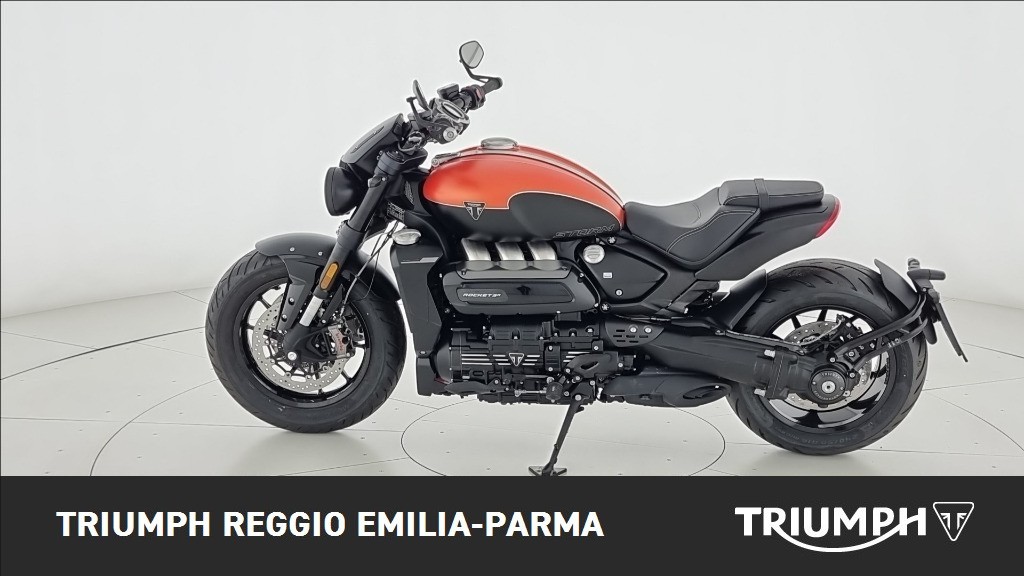 TRIUMPH Rocket III 2500 Storm R