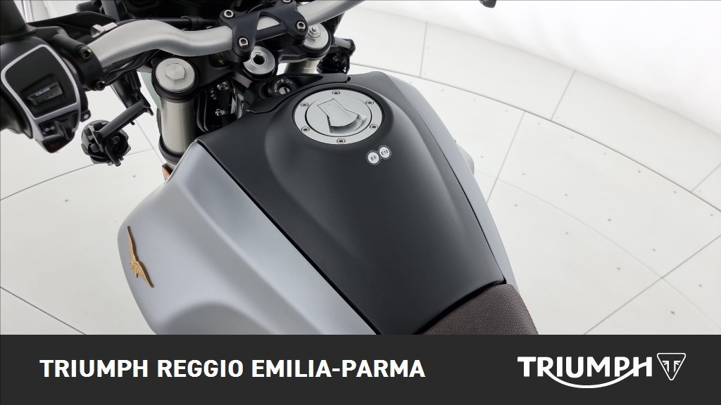 MOTO GUZZI V85 TT Centenario Abs