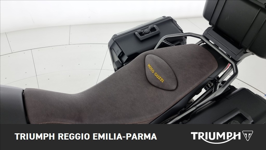 MOTO GUZZI V85 TT Centenario Abs